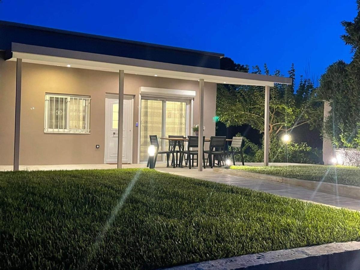 הוילה אורופוס M & F House מראה חיצוני תמונה